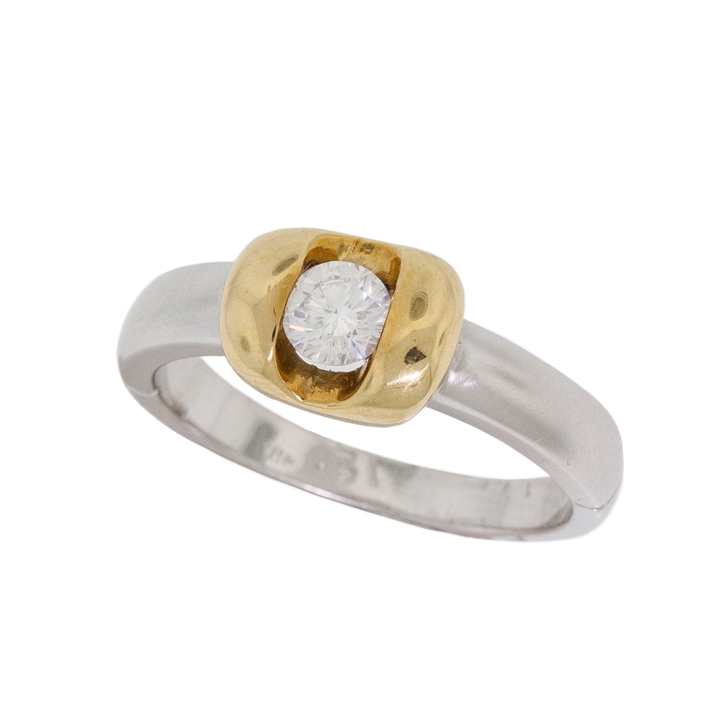 Round Diamond Ring